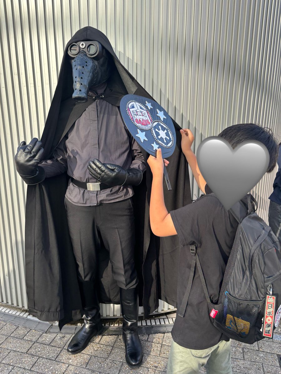 KidsTrooper's tweet photo. ガリンダンを煽ぐ図♡

@jp501st https://t.co/RztxknqiMz