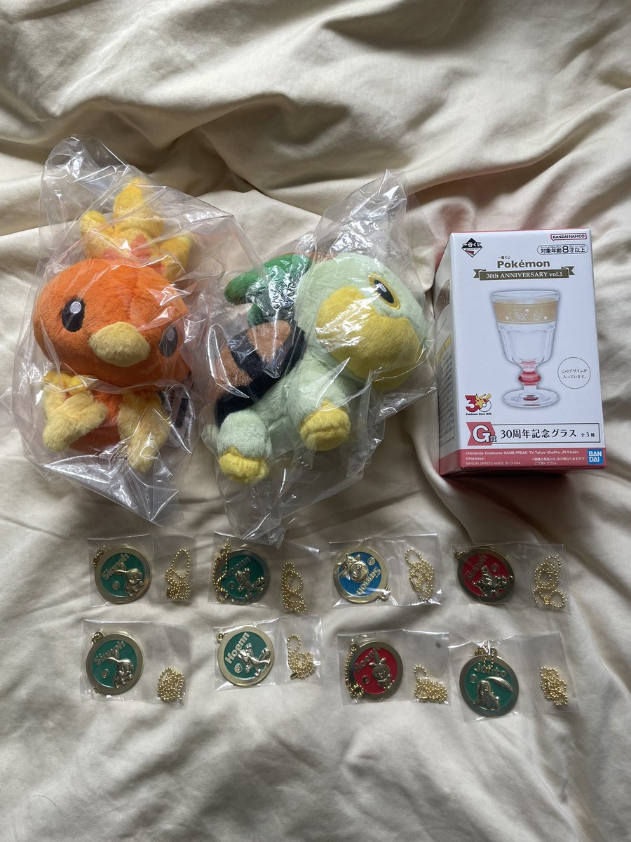 Raplace_hon's tweet photo. 【交換】ポケモン　一番くじ

譲　E賞　アチャモ
　　F賞　ナエトル
　　G賞　グラス炎
　　J賞　チコリータ　ヒコザル　ナエトル　
　　　　　キモリ　アチャモ　ポッチャマ

求　C賞　ヒトカゲ　ゼニガメ
　　D賞　ワニノコ　
　　J賞　ヒトカゲ

都内手渡し＞郵送交換
お気軽にお声がけ下さい。 https://t.co/svZXoZYBhI