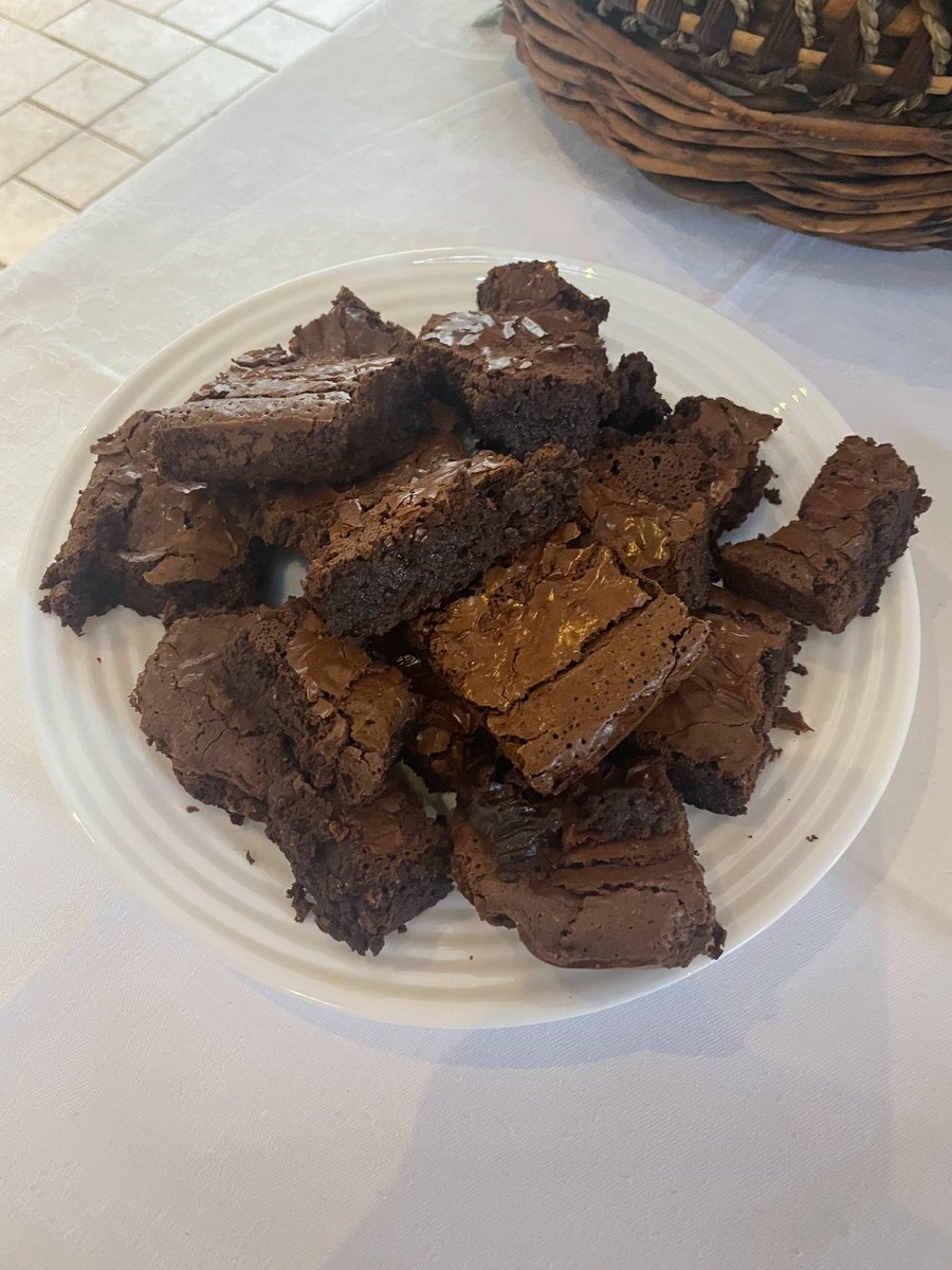iletithappen's tweet photo. Essa é a única receita de brownie que você precisa seguir pra mudar sua vida https://t.co/BMuiG7BTC9