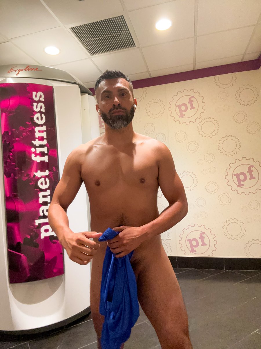 ajstudxxx's tweet photo. Life is better with a tan #tanningsesh #pielmorena https://t.co/vFYfqa1Xkh