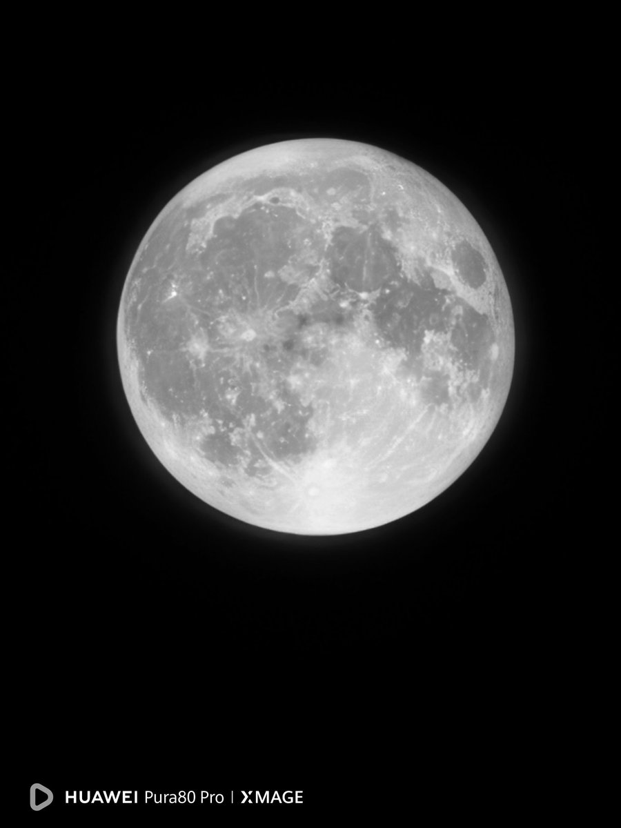 mnasheb's tweet photo. وأكتمل القمر بدراً 🌝
تصويري بهاتف هواوي بيورا 80 برو 👍
#عدستي
@Huawei @HuaweiMobile @HuaweiMobileKSA @HuaweiArabia https://t.co/JV0RdWdK8s