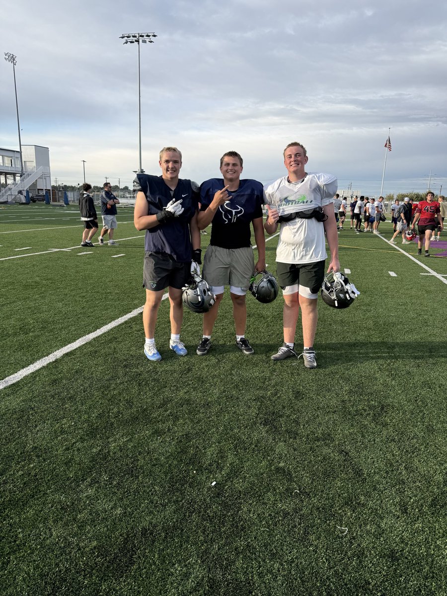 ConradCastleton's tweet photo. Thank you @YotesFootball @itsLos_619 @CoachJewell for an amazing camp and calling me out for the last set of 1s!

@IdahoRecruitHub @PlayBookAthlete @Coach_JacksonD @PrepRedzoneID @VictorUnga @SilverbackNance @CoachStinar https://t.co/9AD4oa0PU3