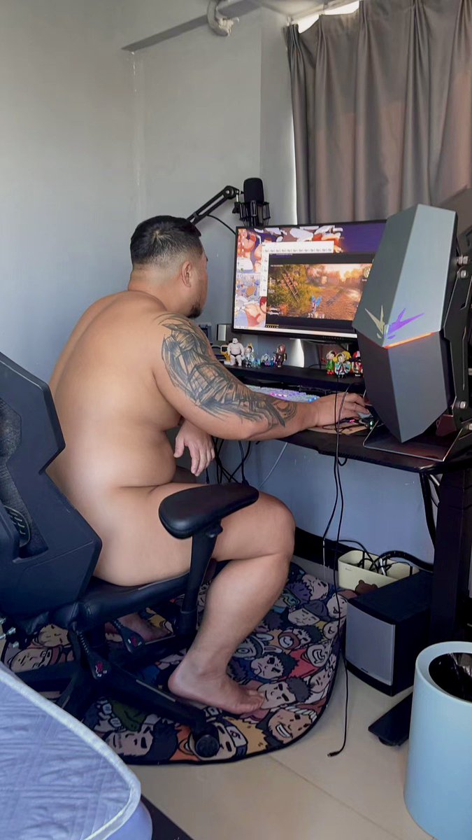 LecheIntensa24's tweet photo. Traiganme uno asi 🫣🤤 https://t.co/x4mjj4GwaQ