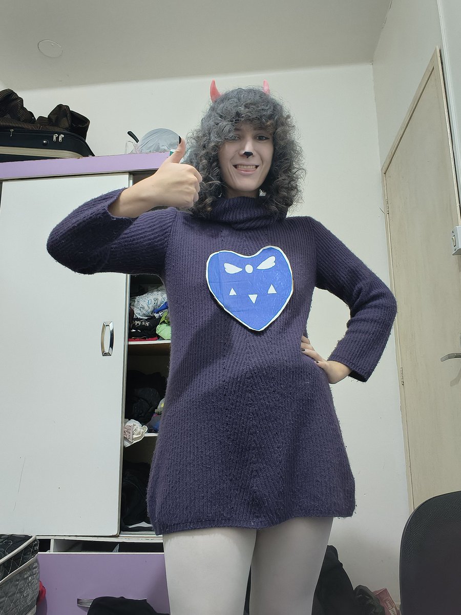 BiaReturns's tweet photo. TORIEL DREEMUR ATACA AS RUAS DA CIDADE BAIXA E ACABA NUMA BALADA https://t.co/IrPsgOo0NP