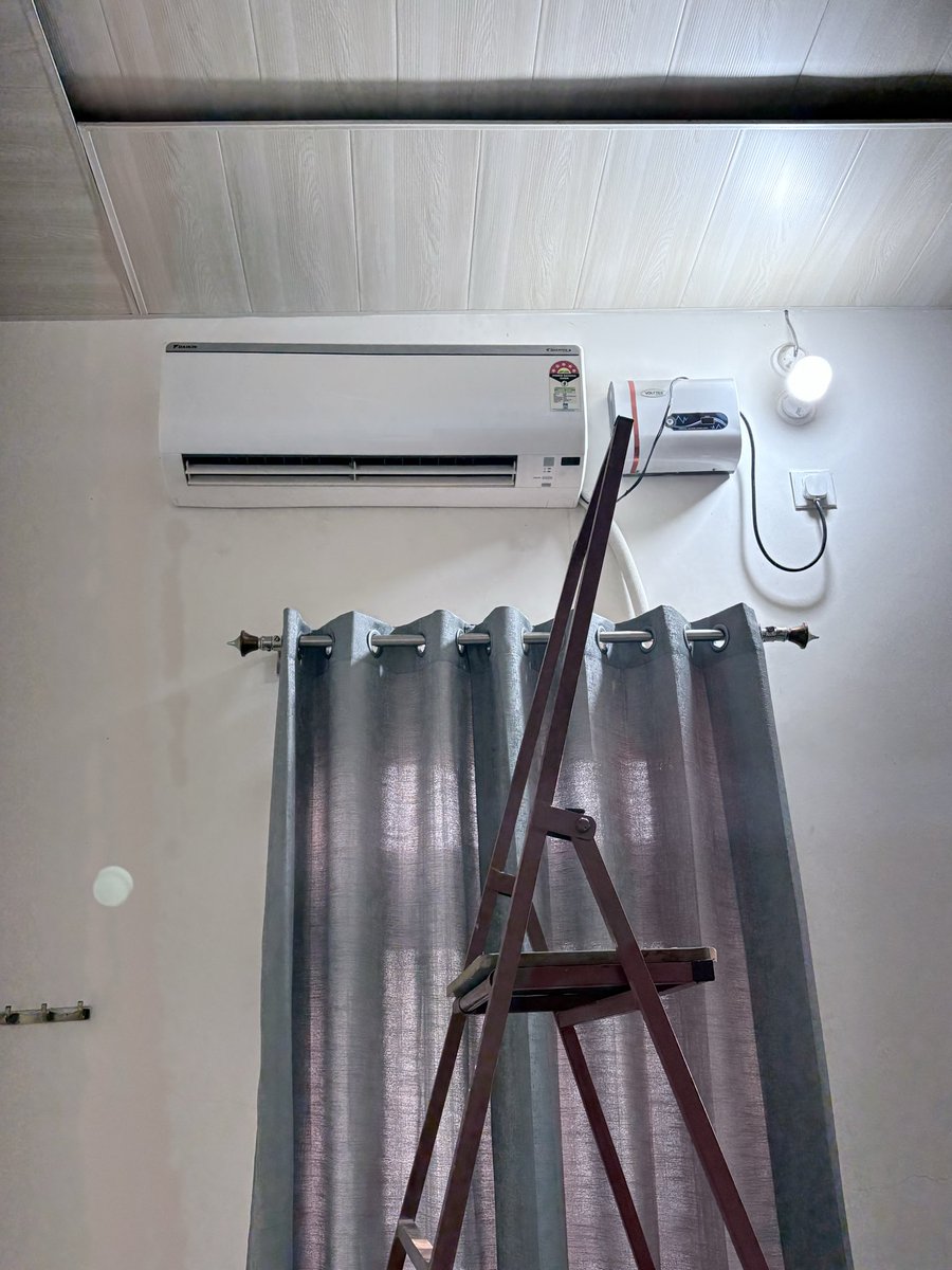 lalkrishnamanda's tweet photo. Very disappointed with the service experience from @DaikinIndia.

Mr. Sandeep from the Daikin service centre visited 5 days ago, diagnosed a faulty outdoor PCB, collected Rs. 500 as a service charge, and left without repairing anything. After that, he was unreachable and did not answer calls.

Today, he came again and asked to take the outdoor PCB with him for inspection. Since he had been unresponsive for days and no proper documentation was provided, I was not comfortable handing over the PCB.

What is even more concerning is that he had earlier suggested that I get the AC repaired privately through him for Rs. 4,000.

Is this Daikin’s official service process?

Service IDs: 51611483, 51639054

Kindly look into this matter urgently and provide a proper resolution.