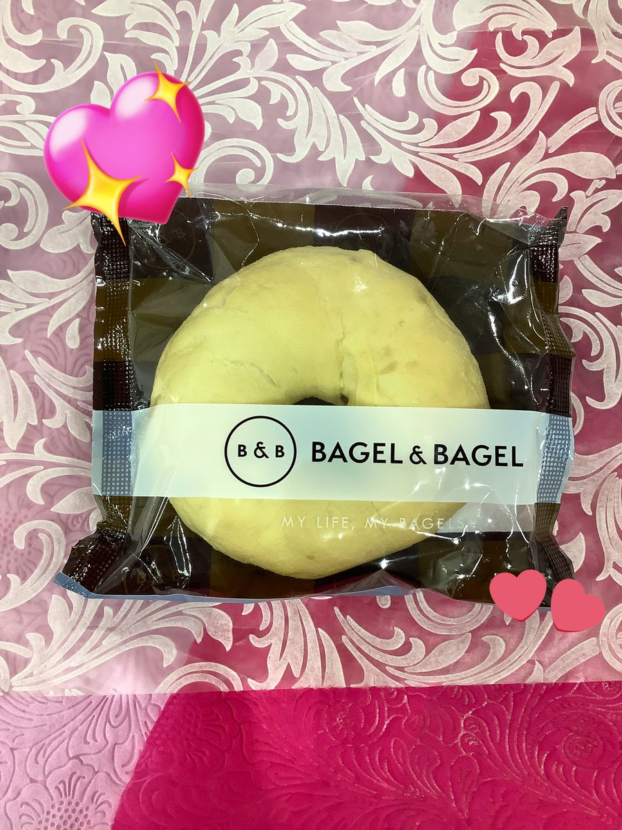 SWU_Prelude's tweet photo. 爽やかなベーグル入荷
白桃の季節をぜひ味わってください
皆さま　お待ちしてます❤️
#期間限定
#白桃ベーグル
#新入荷
#ヘルシー https://t.co/xQ4Aw6APLu