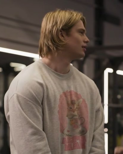 dobv8id's tweet photo. NICK’S SHIRT 😭😭😭😭😭 https://t.co/KQNfV9zZE2