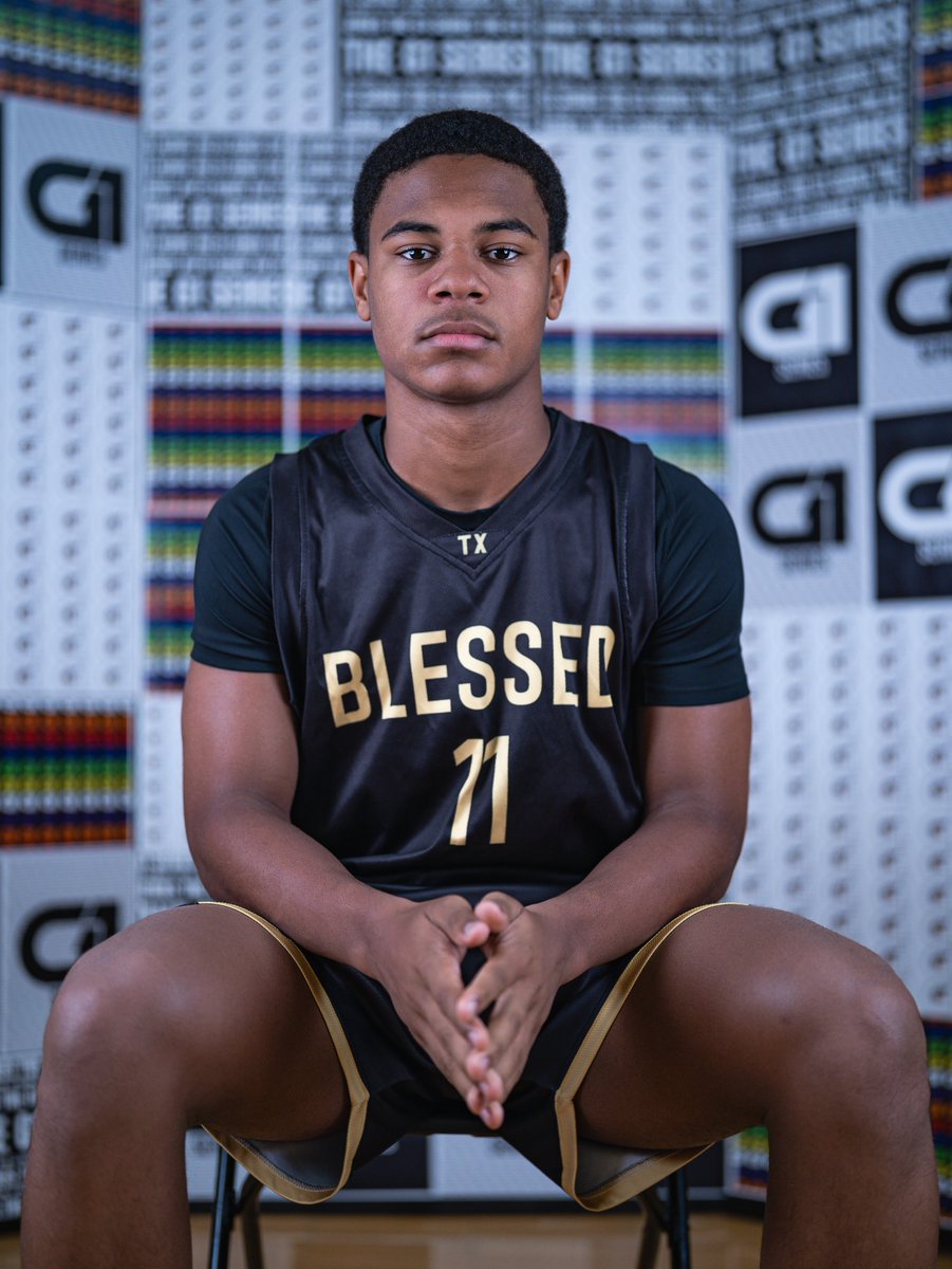 NXTLevelSN's tweet photo. 🔥 STANDOUT PERFORMANCE 🔥

’27 @artishampton_ delivered a strong outing vs Texas Magic Elite 💪

14 PTS | 3 REB | 3 AST | 4 3PM 🎯

#NXTLevel | @NXTLevelSN