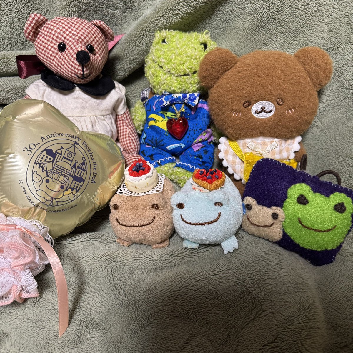cell_10's tweet photo. ✨️¨̮♡⃛𝗛𝗮𝗽𝗽𝘆 𝗕𝗶𝗿𝘁𝗵𝗱𝗮𝘆♡⃛¨̮✨️
#かえるのピクルス https://t.co/8QQ5NhWbus