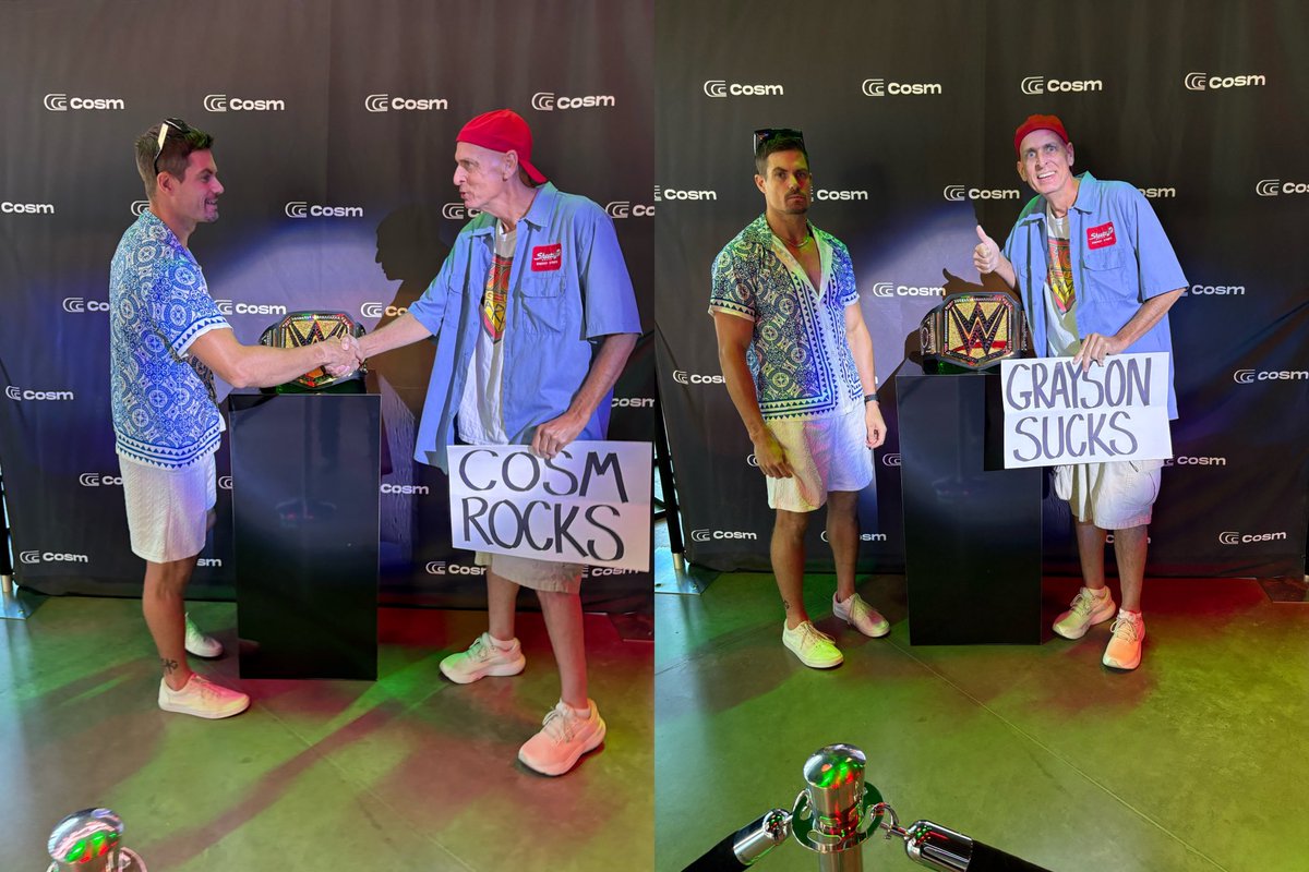 RickWWESignGuy's tweet photo. Did the ol bait and switch with @GraysonWWE ! Showed him my @CosmDallas sign then flipped it over when they took the pic! (Grayson is a nice guy. Don’t tell anyone.) https://t.co/YfacglOfN1