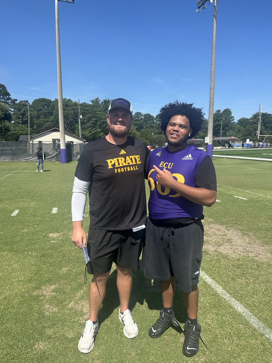 RemiePriceBHS65's tweet photo. Had an amazing time @ECUPiratesFB Mega Camp Today! Performed well going 3-1 in competition and being able to build relationships with many other coaches! Can’t wait to be back for a game visit!!
@bmpetersonsport @eljoseph78 
@CoachGordon19 @CAPSfootball 
@coacher_Hut @TeaganWilk9 @Coach_B_Harrell @pepman704