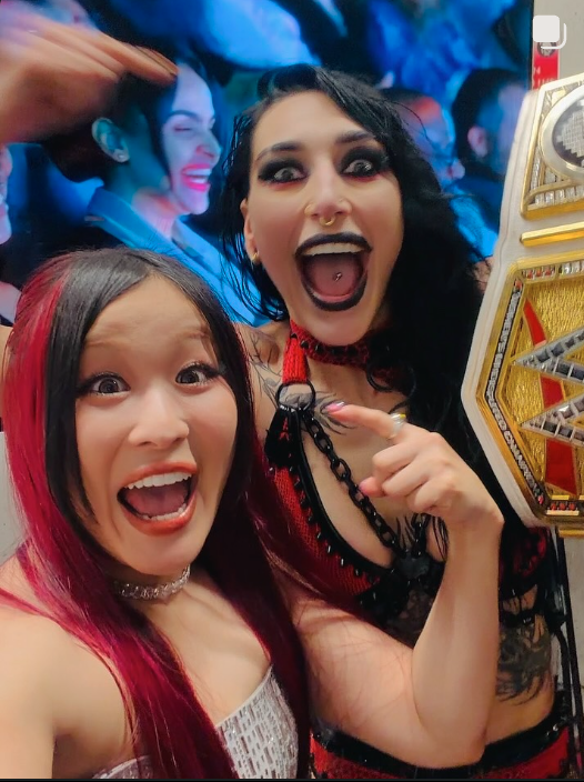 JE4240's tweet photo. #Rhiyo reunion!! 😂 @Iyo_SkyWWE @RheaRipley_WWE #WWEClash https://t.co/Gwd8fDylLU