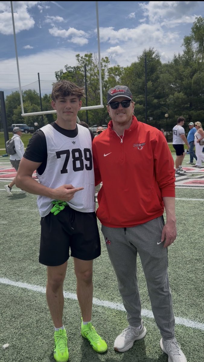 RyanLew215's tweet photo. Had a great time at the Marist Mega Camp today!! Thank you @Coach_Mill_ and the rest of the @Marist_Fball staff for hosting the event. Also thank you to all of the other coaches and schools that came out today, enjoyed talking and making connections with everyone!! 

@CRSFootball @CJSzydlik @CoachMikeStock @PFCoachTobias @PhillysFinest7 @PRZVicCastillo @Coach_Josey @footballcoach79 @PAPrepVarsity