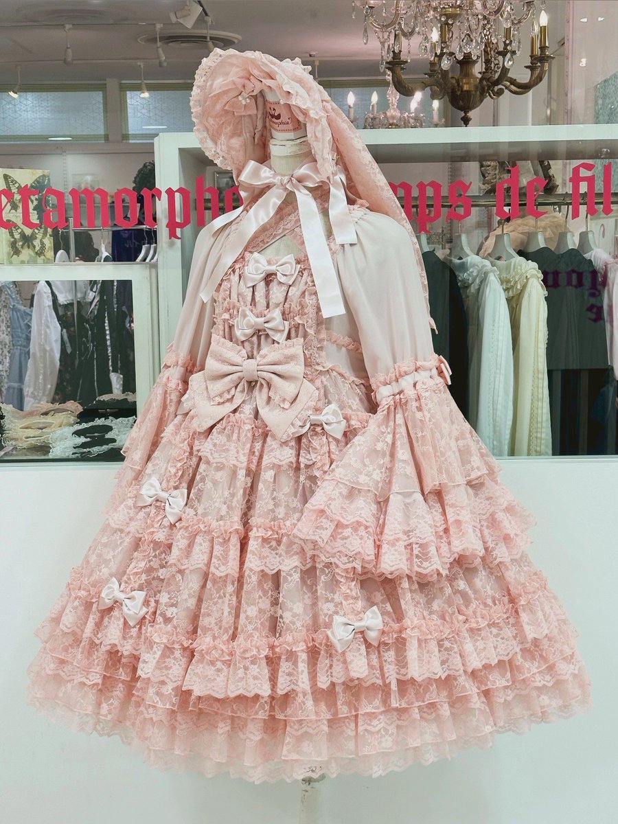 MetamorphoseEng's tweet photo. 🩷🌹Recommended🌹🩷
Hidden Princess in My Memory
https://t.co/uBOWIGmEke
- Dress
- Half Bonnet
The gorgeous dress and half bonnet with layered lace in pink are so dreamy...💗
At this time, they are in stock online✨
#dress #hiddenprincess
#metamorphose #mtdf #Lolitafashion https://t.co/Fi8rPYXr1J