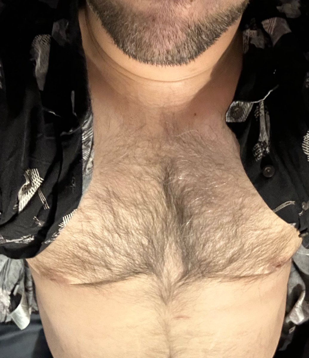 charlitos85's tweet photo. Las almohadas 👀🙊 https://t.co/hbNViIfRsp