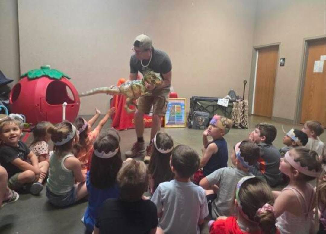 StompChompRoar's tweet photo. What a great first week of summer events!! It was filled with 3 birthday parties, 3 library shows, &amp; 7 childcare programs. Thank you to everyone who hosted me. Week #2… here we go!! 🎉☀️🦖 https://t.co/Uvt4NQJdCw