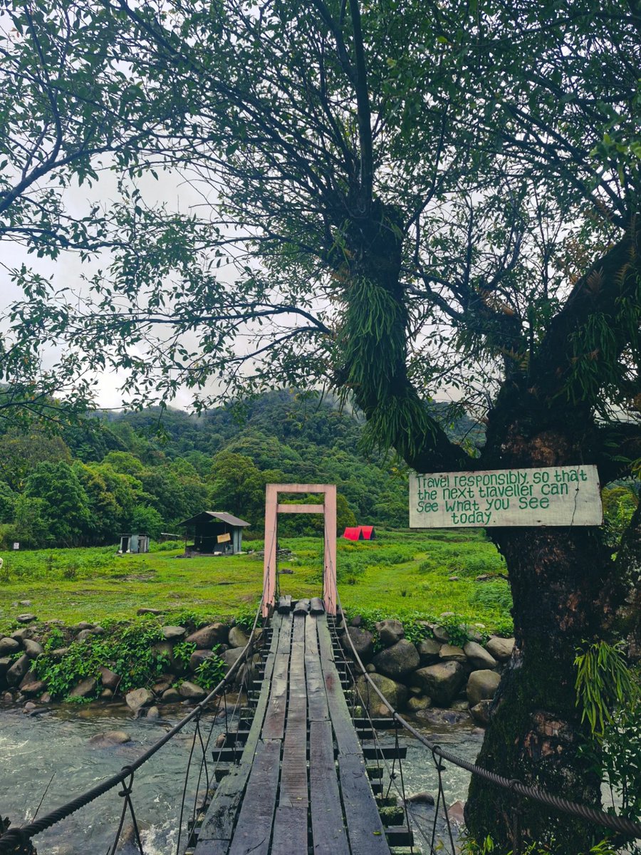 AlongImna's tweet photo. ऐसी हसीन वादियाँ देखने के लिए आपको आना पड़ेगा, Dzüleke Nagaland... https://t.co/Vj2Ca7hGuv