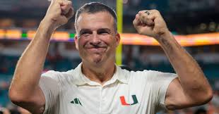SWiltfong_'s tweet photo. Miami hit big on the recruiting trail this weekend landing four-star DL Demarco Jenkins and four-star LB Noah Glover, adding to Rivals No. 4 class. More on what they're bringing to the Hurricanes, and the latest regarding other blue-chippers in Coral Gables: https://t.co/LaJMGd5zRM