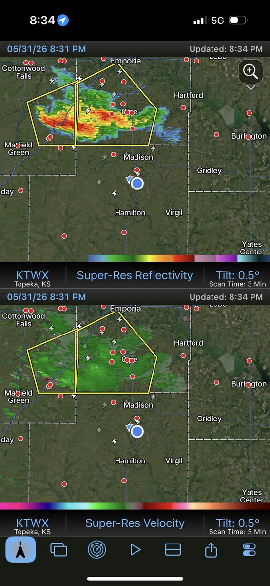 Justin_Zepperi's tweet photo. From lol to OMG! Near Madison, KS! https://t.co/zJgjFPcobO