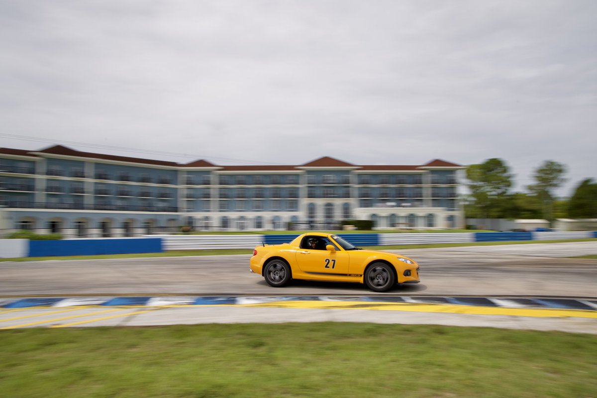 Saint_Sebby's tweet photo. Last track day before summer break. Got some good photos at this one being track side https://t.co/H1qDdNQG37