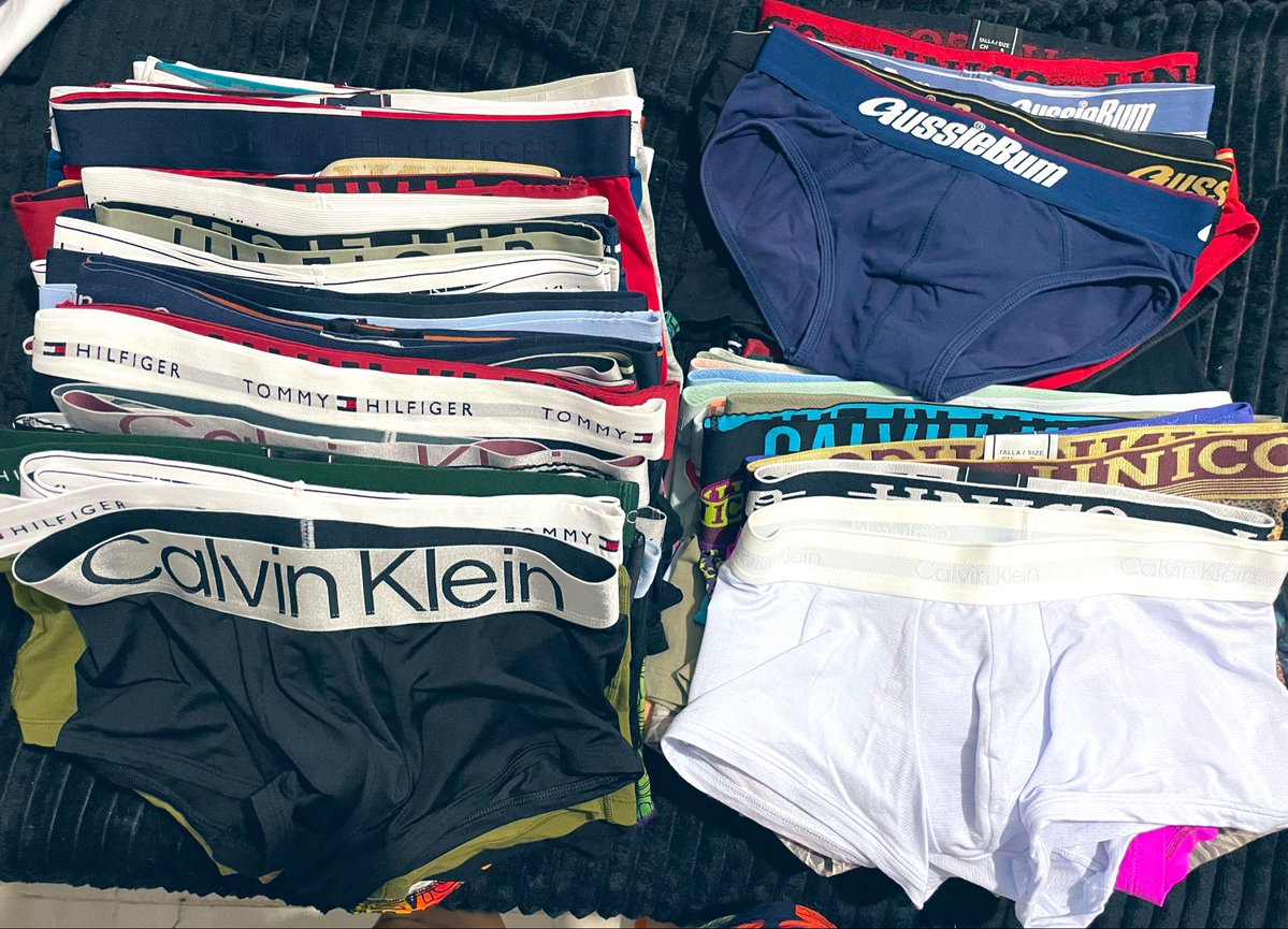 angelramiro90's tweet photo. Mi colección:
-  115 boxers
- 6 slip.

Y estoy tentado a comprarme más 🙈 https://t.co/Ykw2MCWW3K