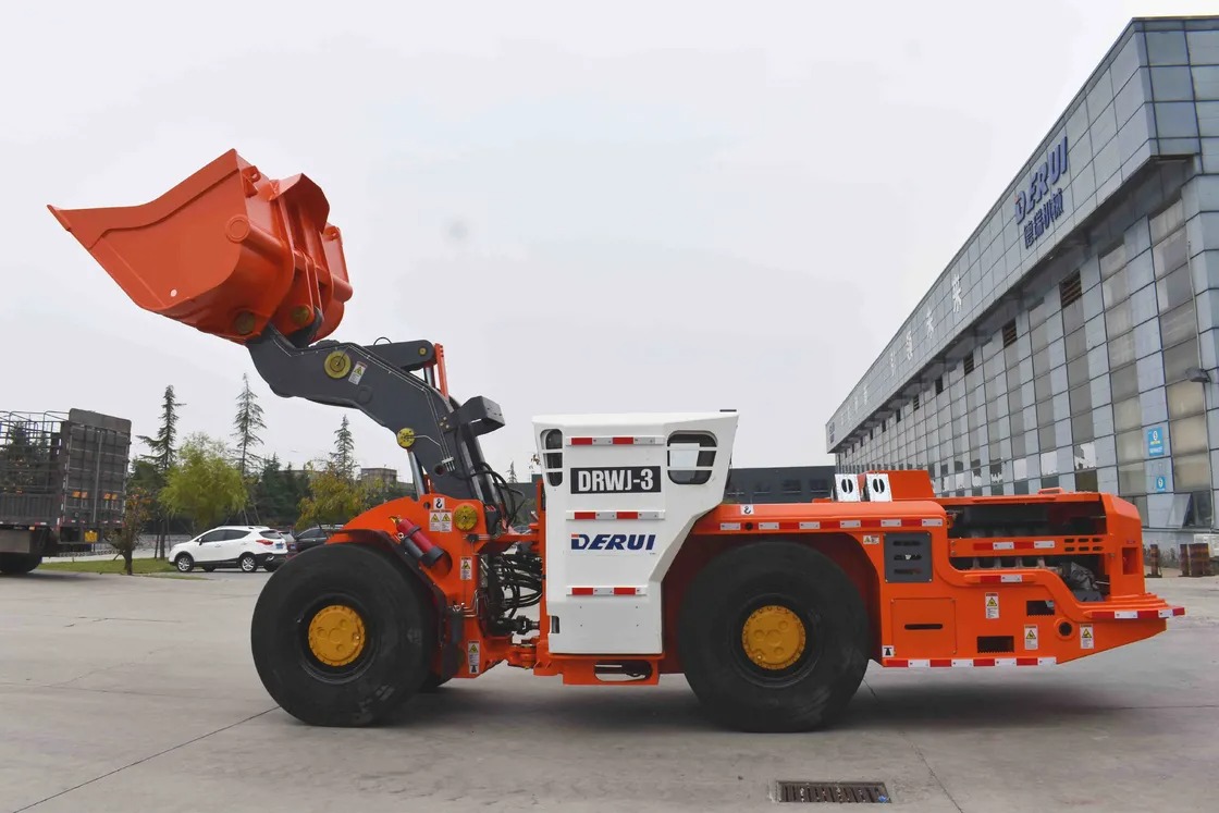vpavan1492's tweet photo. ⛏️ More payload, fewer loading cycles.
The DRWJ-3.5 Underground LHD Loader delivers a 6.8T payload, reliable hydraulic performance &amp; flexible operation for hard rock mining and tunneling. 🚜
📩 deruigroup@sddrjx.com🌐 https://t.co/3uFvnICcil
#shandongderui #drwj35 #lhdloader https://t.co/MvdOVrlsaG