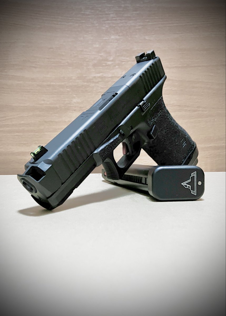 GunnutW tweet picture