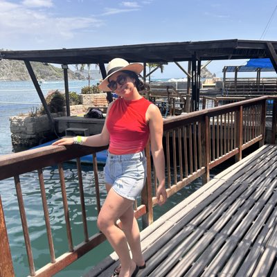 arialejandrage's tweet photo. #NuevaFotoDePerfil https://t.co/FTM1hUBJKe