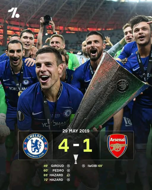x2FireVision's tweet photo. @AFC_bert22 @WestHam_Central https://t.co/e5mpXmYDAh