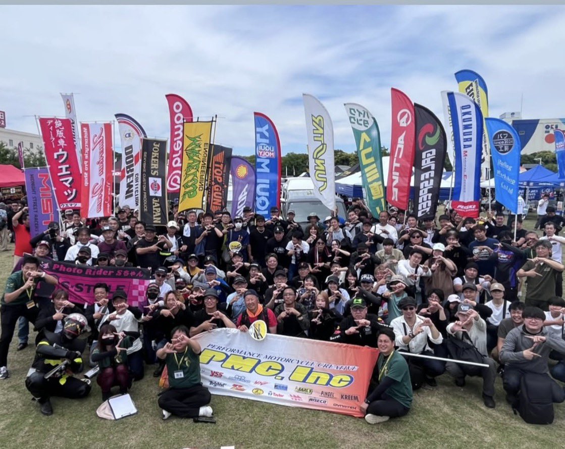 Kuroneko_S_chan's tweet photo. 初めてMCを務めさせて頂いた
Z祭が無事終了🥰

大切なイベントのMCに
抜擢してくださったPMC様
本当にありがとうございました🙇‍♀️

そして会場に来てくださった
皆様のおかげで
楽しく務めることができました🥰

これを機にMCのお仕事にも
挑戦していきたいです🤭

来年もZ祭のステージに
立てますように https://t.co/0bzZLfeU7c