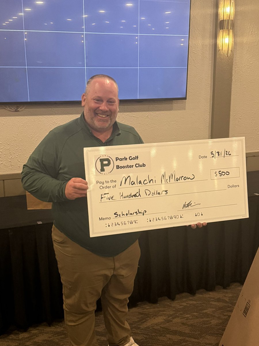ParkHighGolf's tweet photo. Tonight at our banquet we awarded two scholarships to seniors in our program. They wrote essays on what golf means to them and what they plan to do with the money. It was an honor to award these to Charlie Wilson and Malachi McMorrow. https://t.co/yEVDCGpu6S