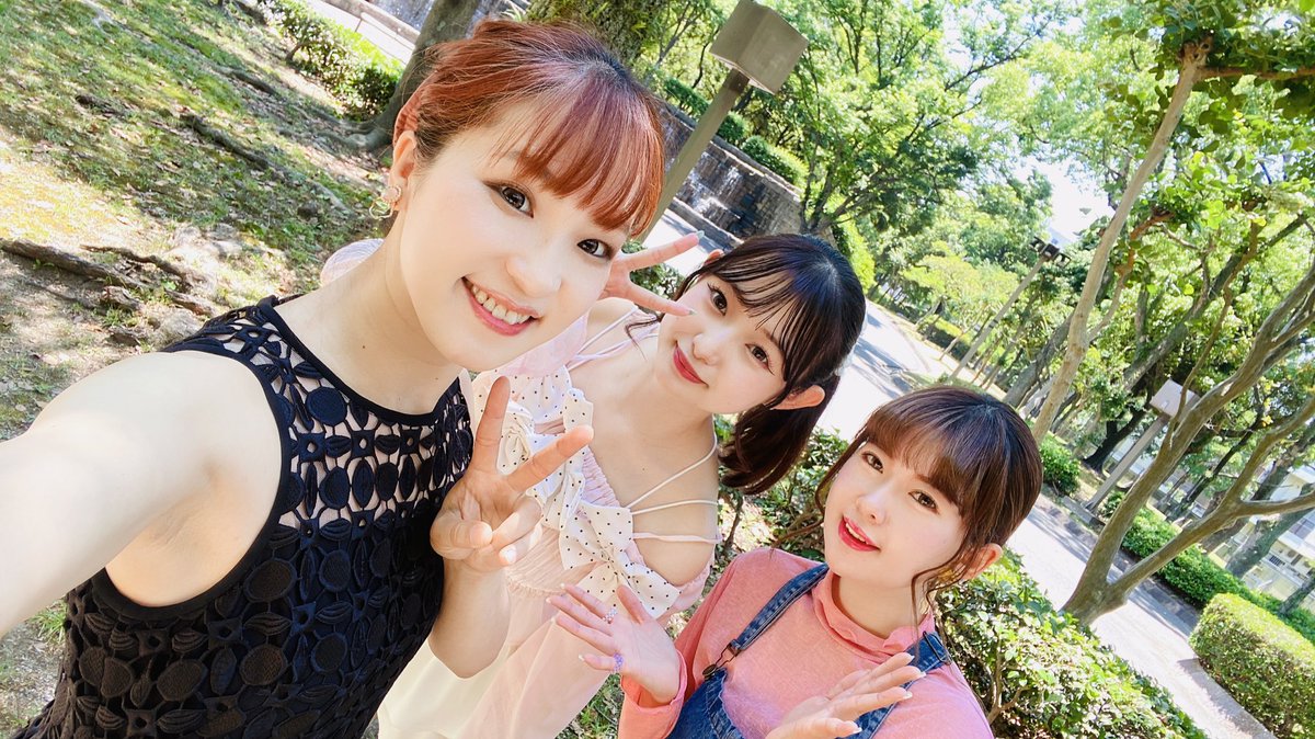 icechocolate_li's tweet photo. この間の撮影会で皆で撮ったよ💖🌸 https://t.co/Z6usXfI6N6