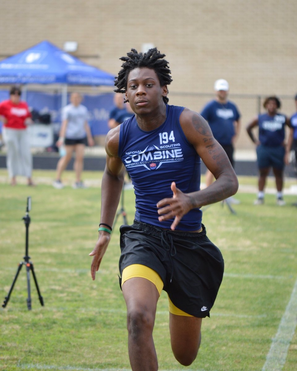 NextGenCombines's tweet photo. The Next Gen Combine was an incredible experience, bringing athletes together to showcase their talent, earn verified numbers, and gain valuable exposure. From laser-timed 40s to position-specific evaluations, every rep highlighted the hard work, dedication, and skill on display throughout the event.

Athletes performed at a high level, pushed themselves to improve, and made a lasting impression as coaches and evaluators got an up-close look at their abilities. Thank you to everyone who attended and helped make this year's combine such a memorable and successful event.
#NextGenCombine #FootballRecruiting #VerifiedAthlete #StudentAthlete #RecruitingExposure