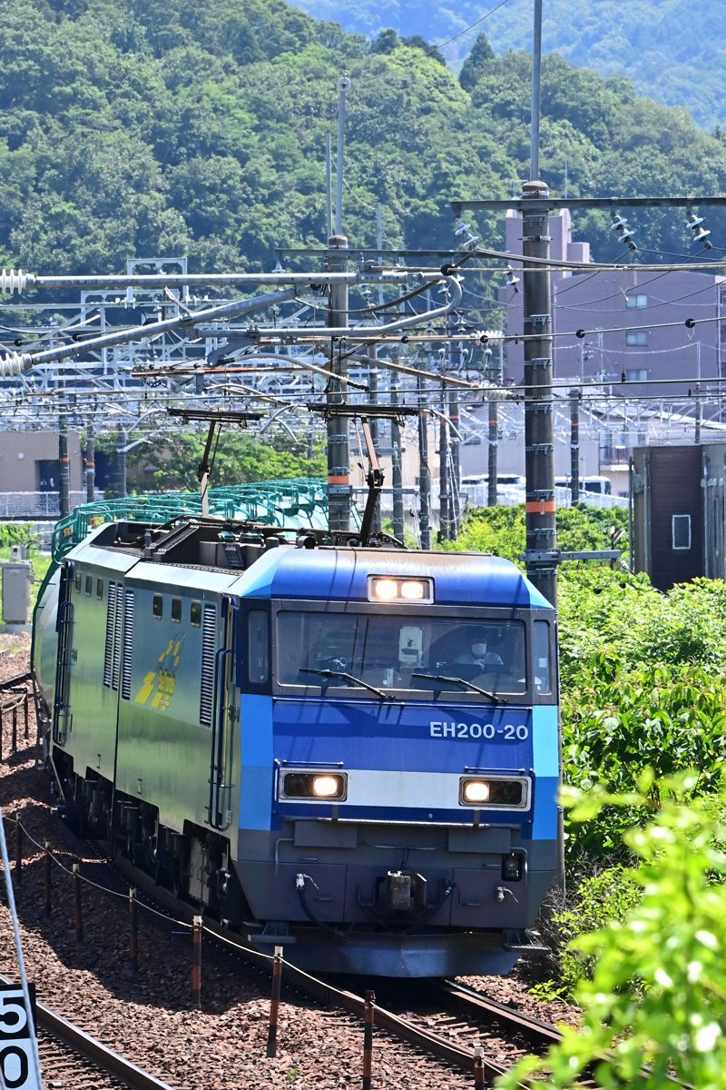 中央西線 6088レ EH200－20 タキ11両、 瑞浪を定刻通過