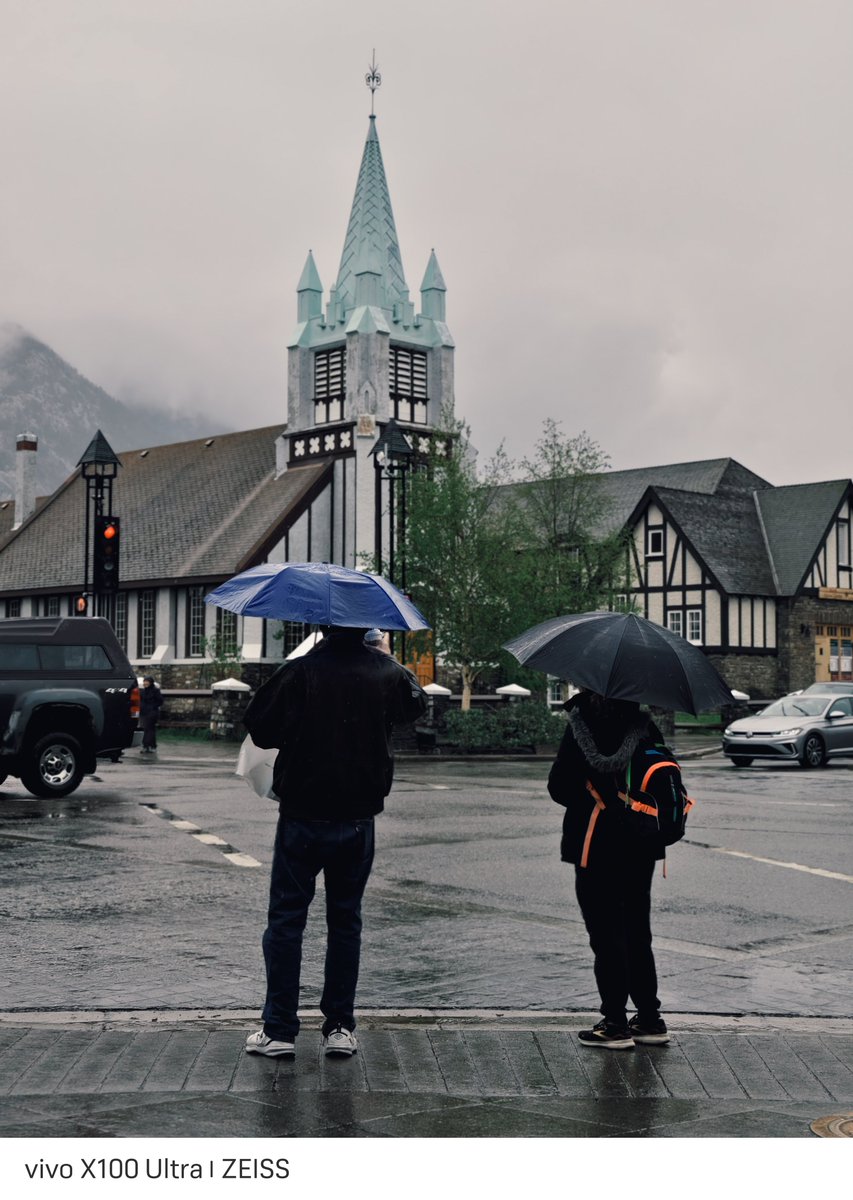 Ay_Ledris's tweet photo. "Random shots from Banff, Alberta, Canada." 🇨🇦☔
.
.
#vivox100ultra #shotonvivo #streetphotography #candidshots #banff #alberta #landscapephotography
.
@vivo_europe @Vivo_GLOBAL @Snapdragon https://t.co/TZHKP08X4H