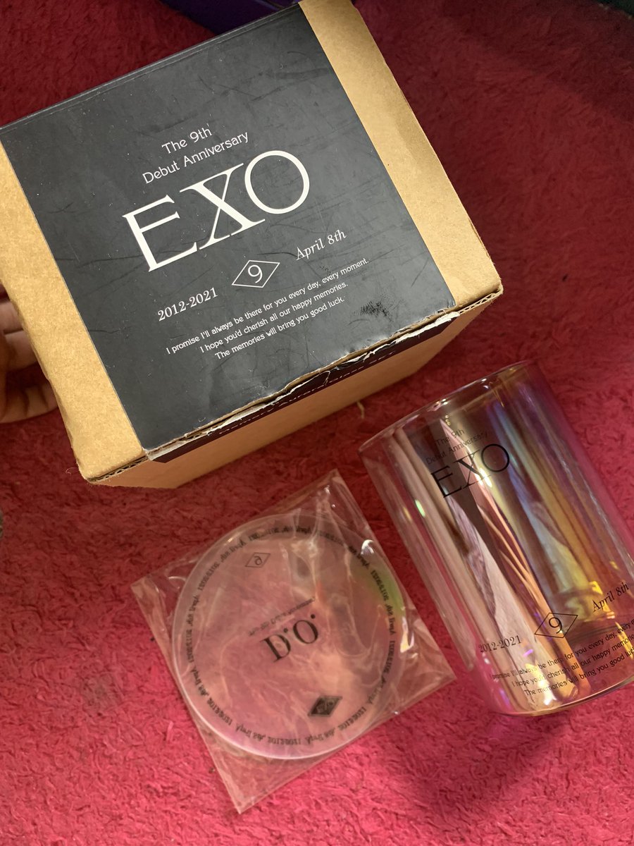 RabbitLinoo's tweet photo. Ada yang tau gak ya harga EXO 9th Anniversary Memory Aurora Glass Do

#wta
#exo
#exoL https://t.co/IWeJnArLV7