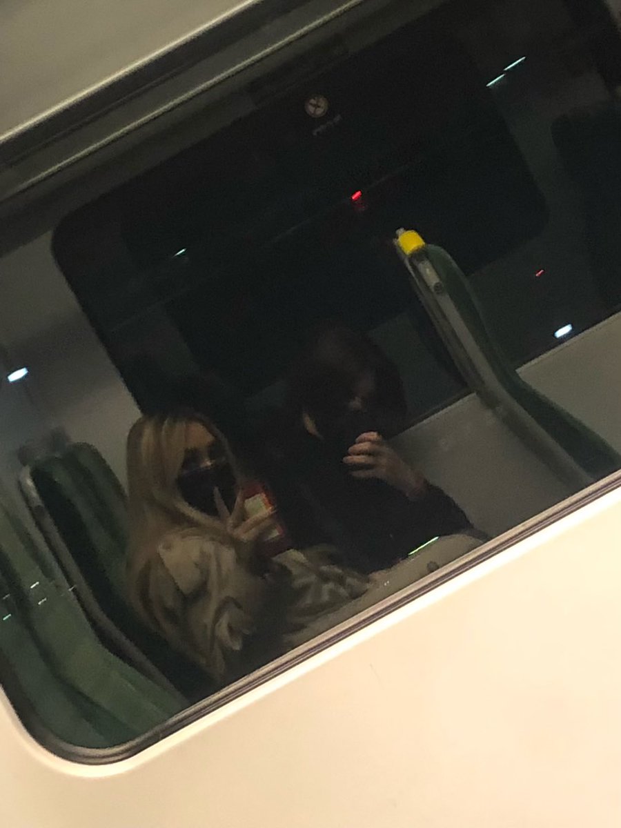 ondevilman's tweet photo. teenage covid love lasts forever btw https://t.co/4qVl6C98mM