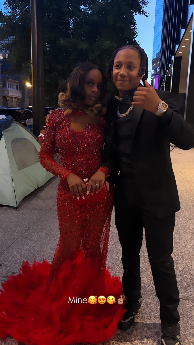 maay31st's tweet photo. prom26🥰🥹 https://t.co/ihLSArBvSv