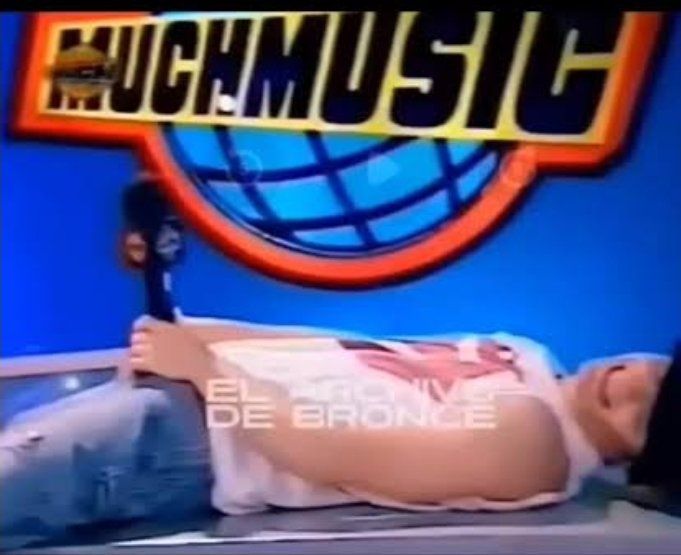 Maximil32063271's tweet photo. Del morbo pidiendo coreografía para ver a Nenu en culo.

#granhermano https://t.co/ZiHxYqIgrr