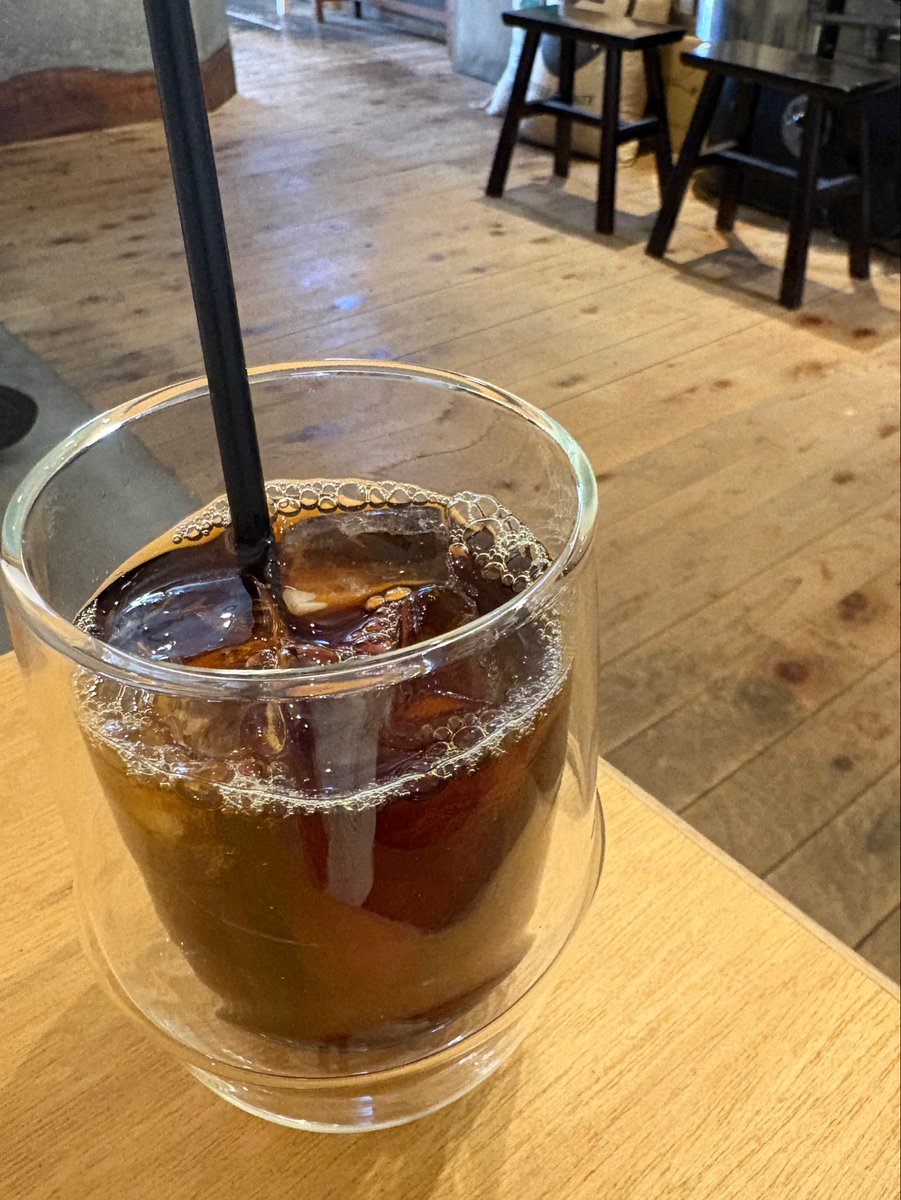 4kanmart's tweet photo. 鳥越神社裏のCOFFEE HOUSE chumchemさんにてブラジル飲んだ
浅煎りで夏に飲むのにちょうどいい爽やかさだ〜 https://t.co/RR9ApKjZC4
