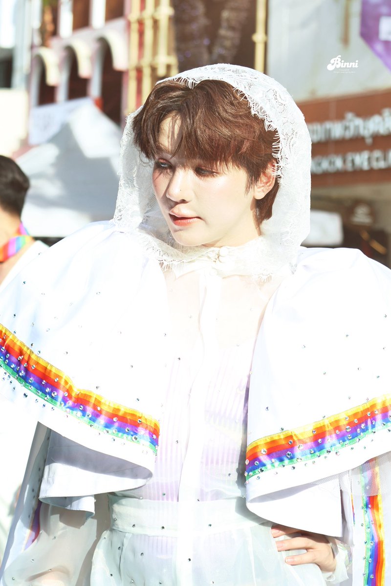 irisbinni's tweet photo. 🌻🌈

My prettiest 🪽 My pround
#cooheart @cooheartt
#BangkokPride2026 https://t.co/J1bVFO3day
