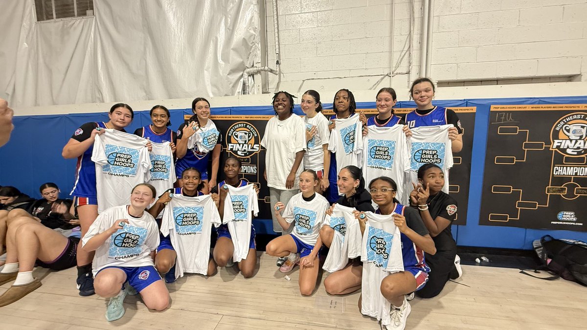 levelup_li's tweet photo. 2 of 2:

Prep Girls Hoops - Northeast Region 
🔵 9th Girls/15U - Jackson 

Zero Gravity - Clash of Champions  
🔴 5th Boys/11U - Weiss 
🔵 5th Boys/11U - Santarelli 
🔴 6th Boys/12U White - Weiss https://t.co/DYxN6FzaWS