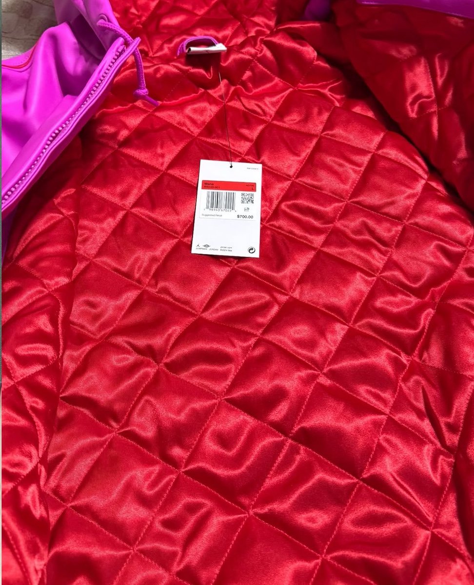 fullress's tweet photo. SUPREME x NIKE JORDAN BRAND 2026 SS アパレルコレクション (シュプリーム ナイキ ジョーダン ブランド)

・2026年 6/6 発売予定 (SoleRetriever)

https://t.co/DfpxuSFVPO https://t.co/NxcKKjnrzF