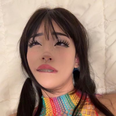 ␥ 𝑽ᴇʟᴠᴇᴛ ( 💖 ) tweet media