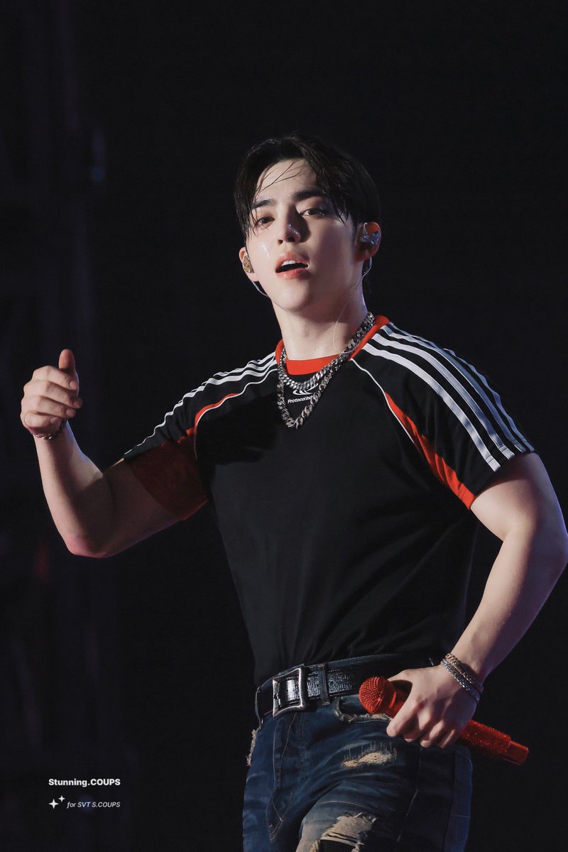 Stunning_COUPS's tweet photo. 260531 Asia Top Music Festival

#에스쿱스 #SCOUPS
#승철 #최승철
#세븐틴 #SEVENTEEN
@pledis_17 https://t.co/CExvqnvPtJ