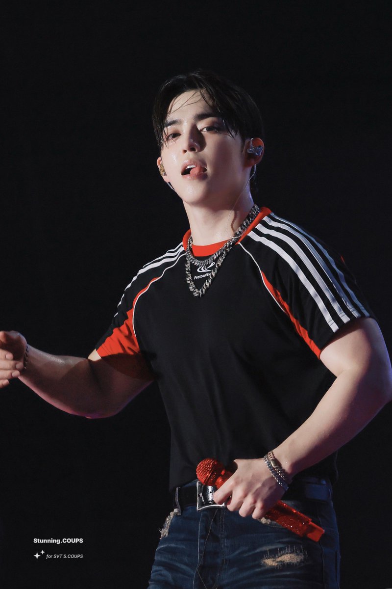 Stunning_COUPS's tweet photo. 260531 Asia Top Music Festival

#에스쿱스 #SCOUPS
#승철 #최승철
#세븐틴 #SEVENTEEN
@pledis_17 https://t.co/CExvqnvPtJ