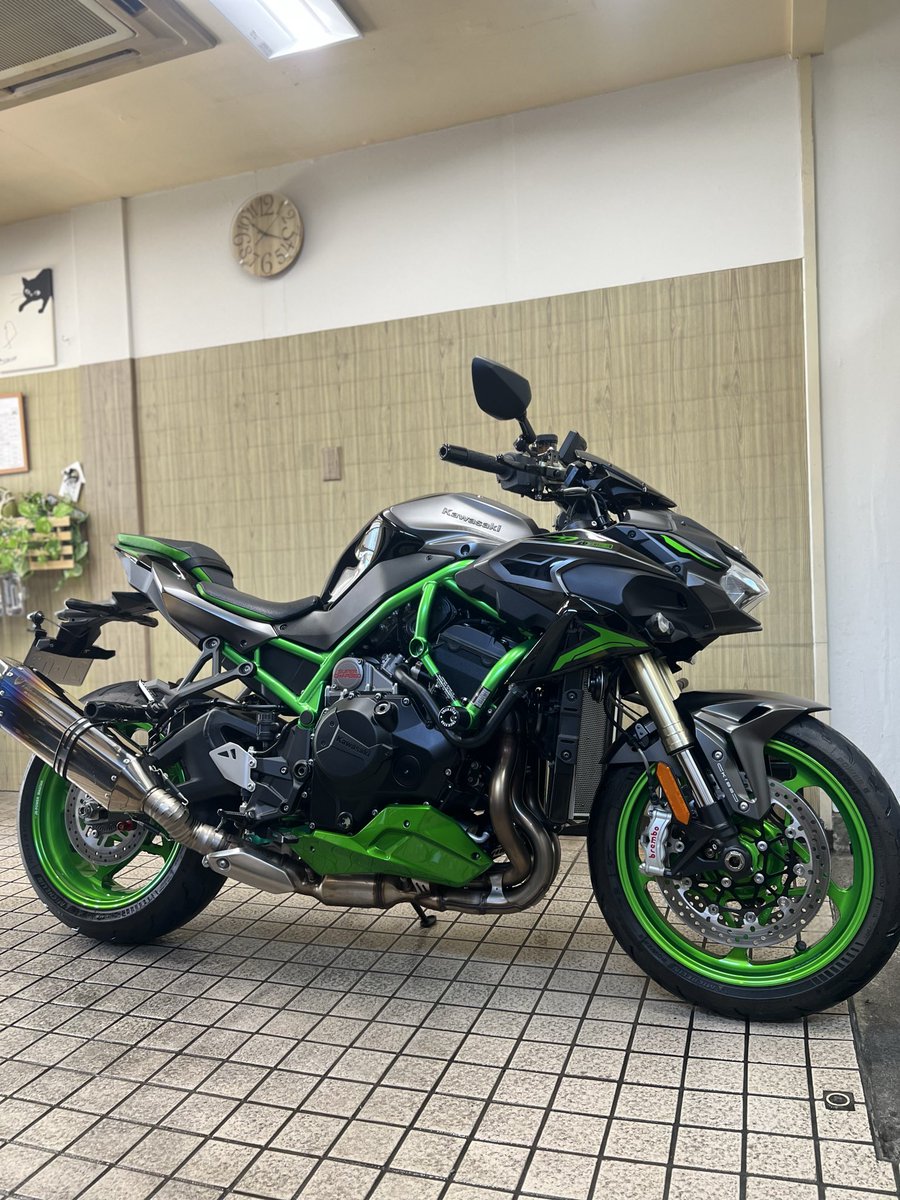 カワサキZH2で撥水プランをご利用頂きました😄 気持ち良く走ったという