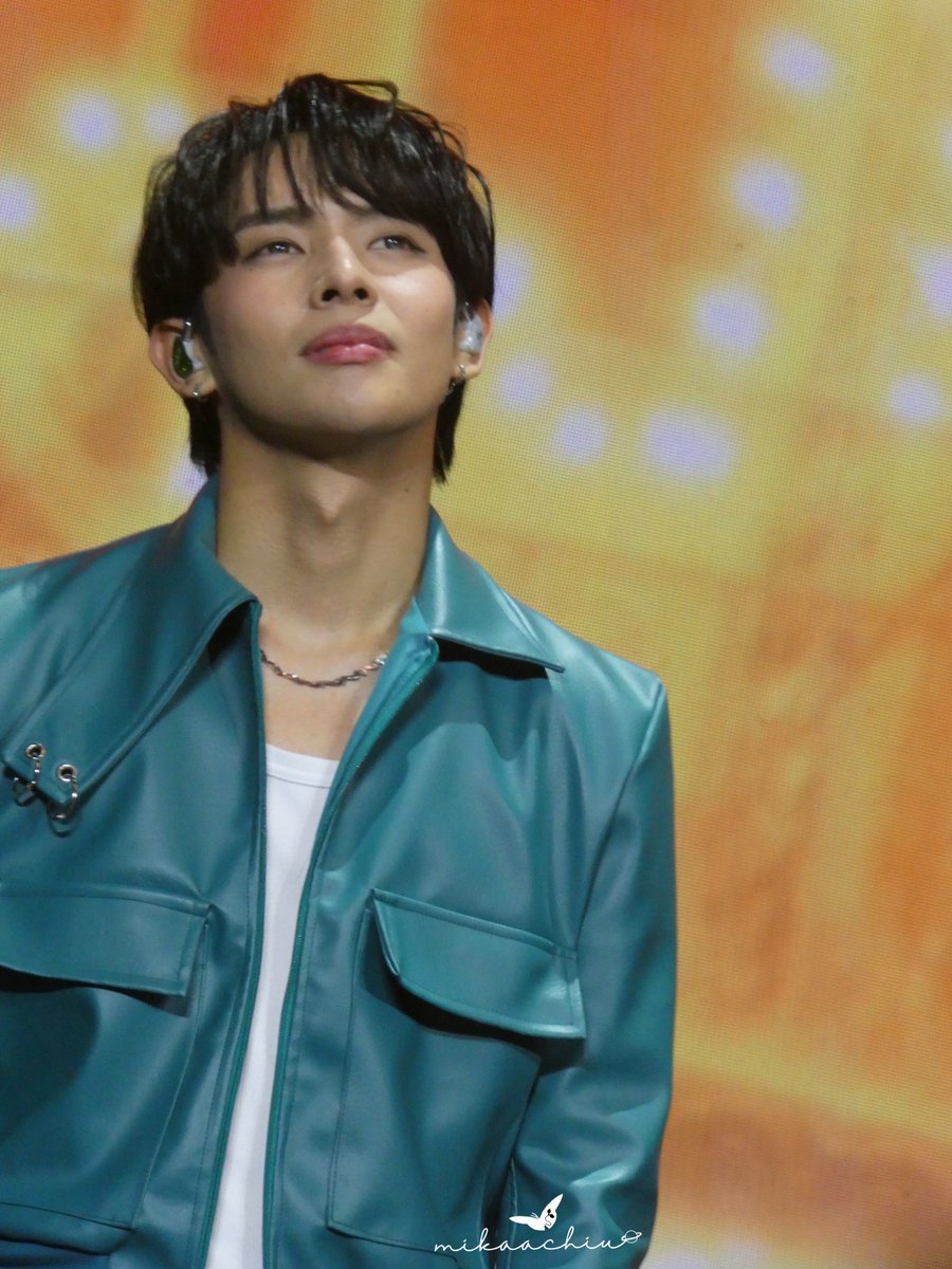 mikaachiu_'s tweet photo. [260531 || #SB19_JUSTIN (@justintdedios) in #WatsonsPlaylist2026]

OWN THE MOMENT SB19
@SB19Official #SB19
#SB19atWatsonsPlaylist2026 https://t.co/tcscv4U8Fx