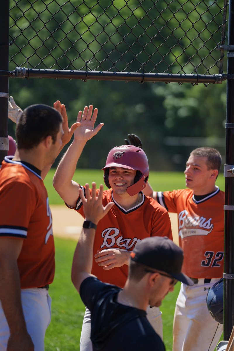 NYBearsBaseball's tweet photo. Back in the NY groove⚾️🐻

#GoBears https://t.co/mQ3kJZtDxn