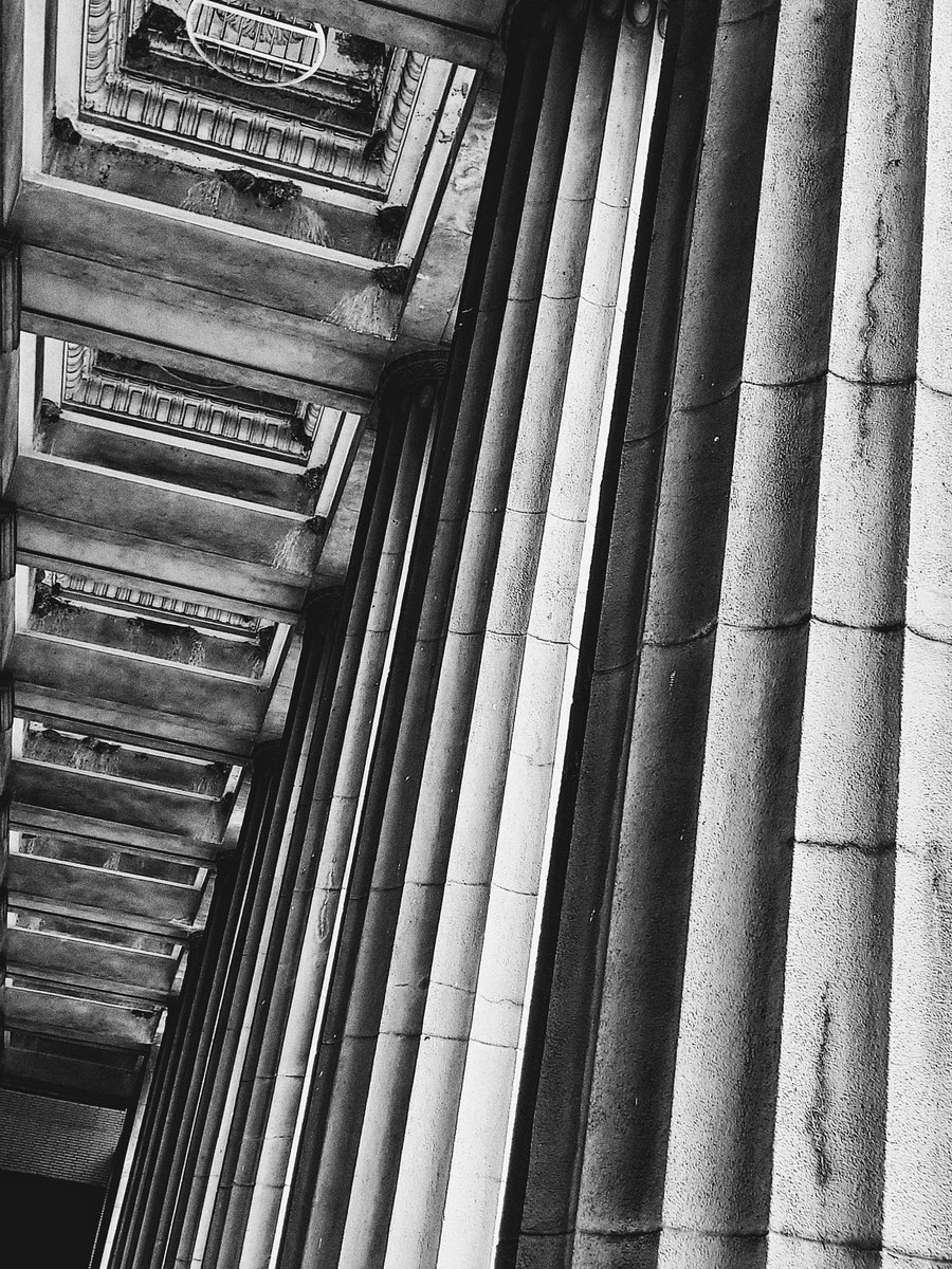 ckckforeskin's tweet photo. Pillars 

#AsianEmergingPhoto #Taiwan #pillars #stone #architecture #minimal #blackandwhitephotography 
©️skinskin https://t.co/8EVZh8bsBk